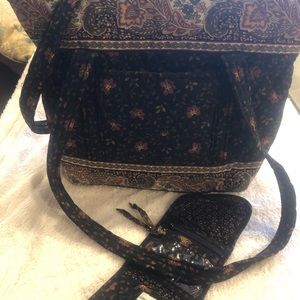 Vera bradley lg shoulder zip close bag w/ wallet